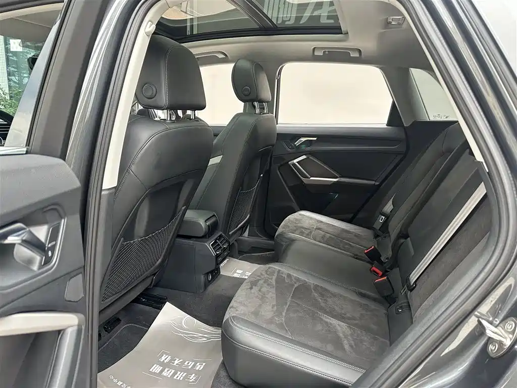 Audi Q3 2021 35 TFSI Fashion Sport фото 7