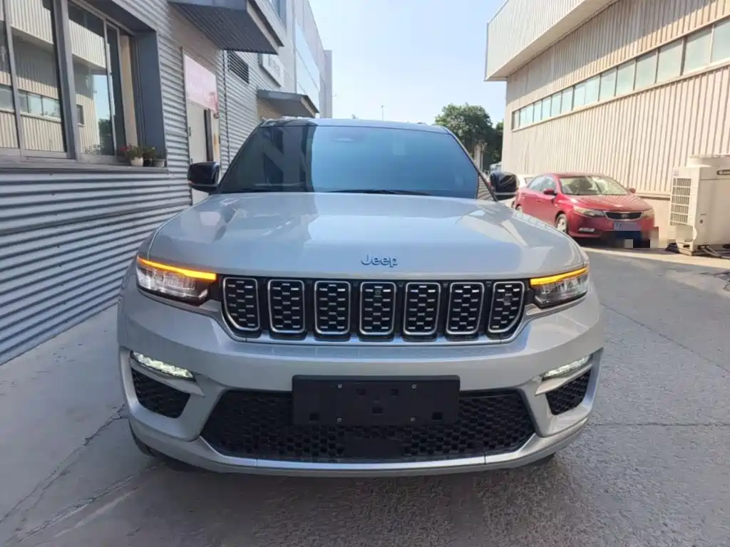 2023 Jeep Grand Cherokee 4xe (Import)
