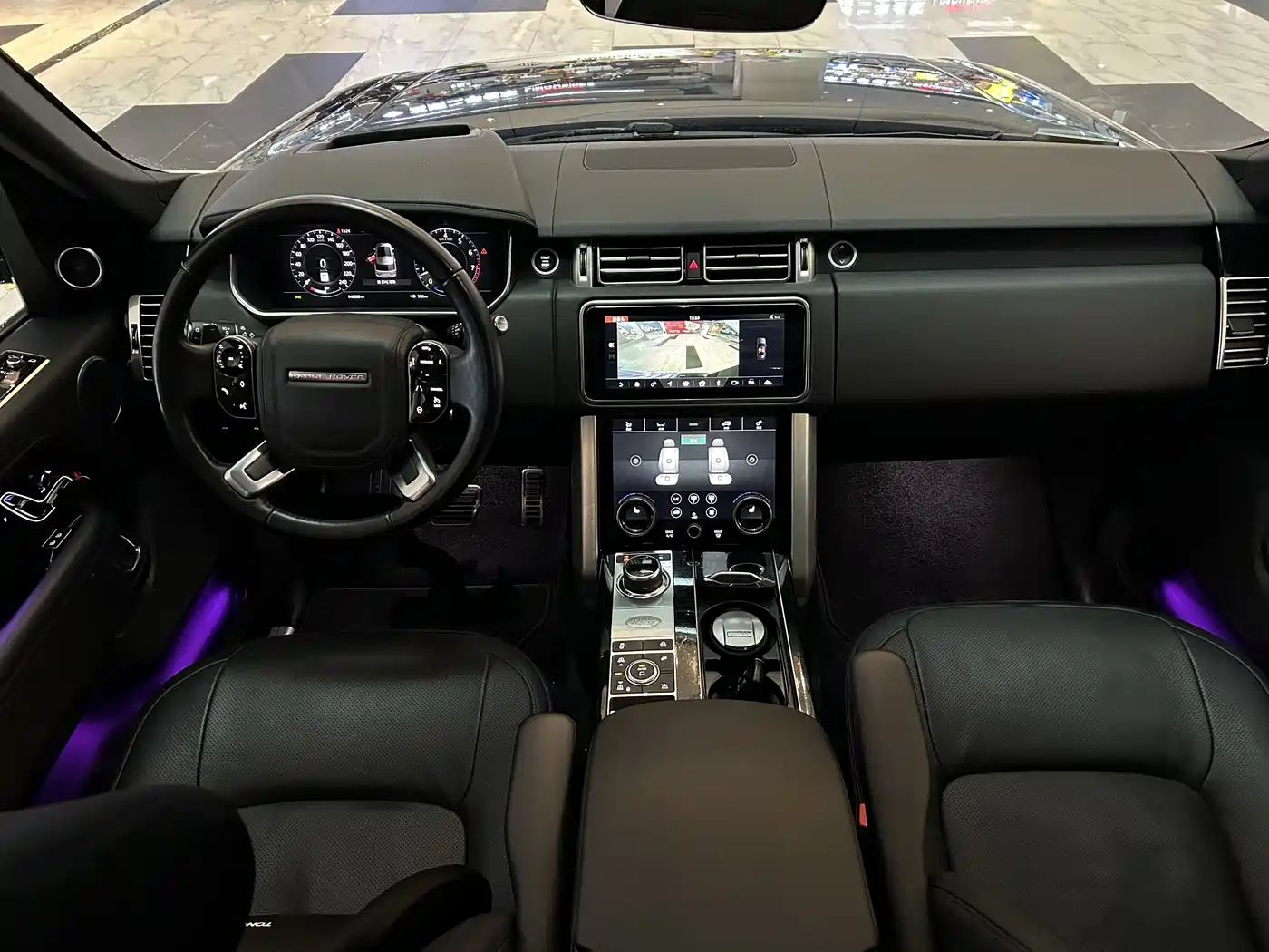 Land Rover Range Rover 2022 3.0 L6 360PS Heritage Edition фото 16