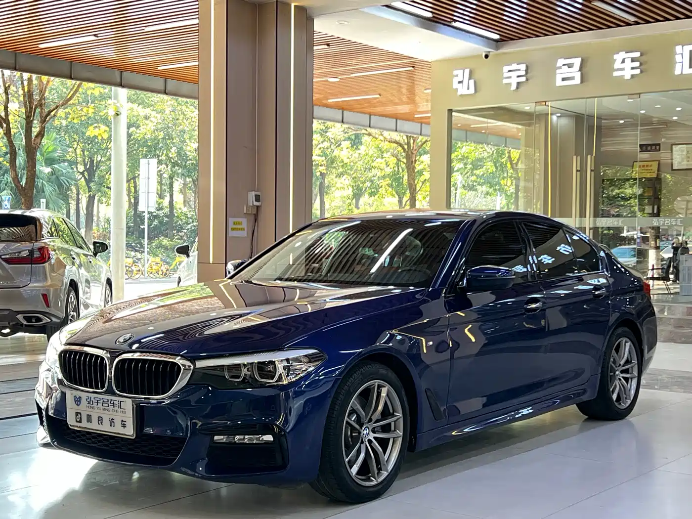BMW 5 Series (Import) 2018 525i M Sport Package
