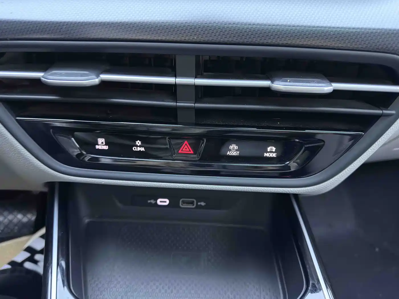 Volkswagen Lamando 2022 Lamando L 280TSI DSG Ultra Spicy Flagship фото 8