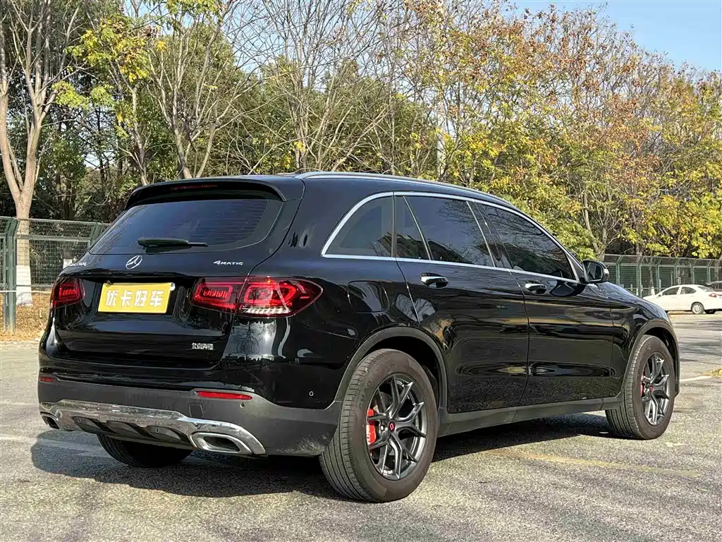 Mercedes-Benz GLC 2020 Facelift GLC 260 L 4MATIC Dynamic фото 6