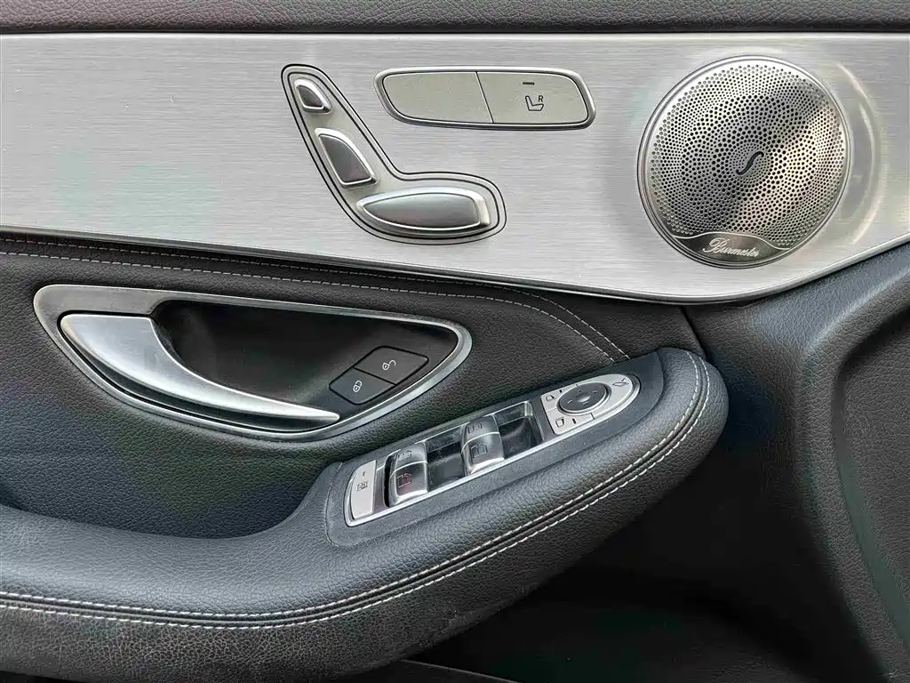 Mercedes-Benz GLC 2020 Facelift GLC 260 L 4MATIC Dynamic фото 21