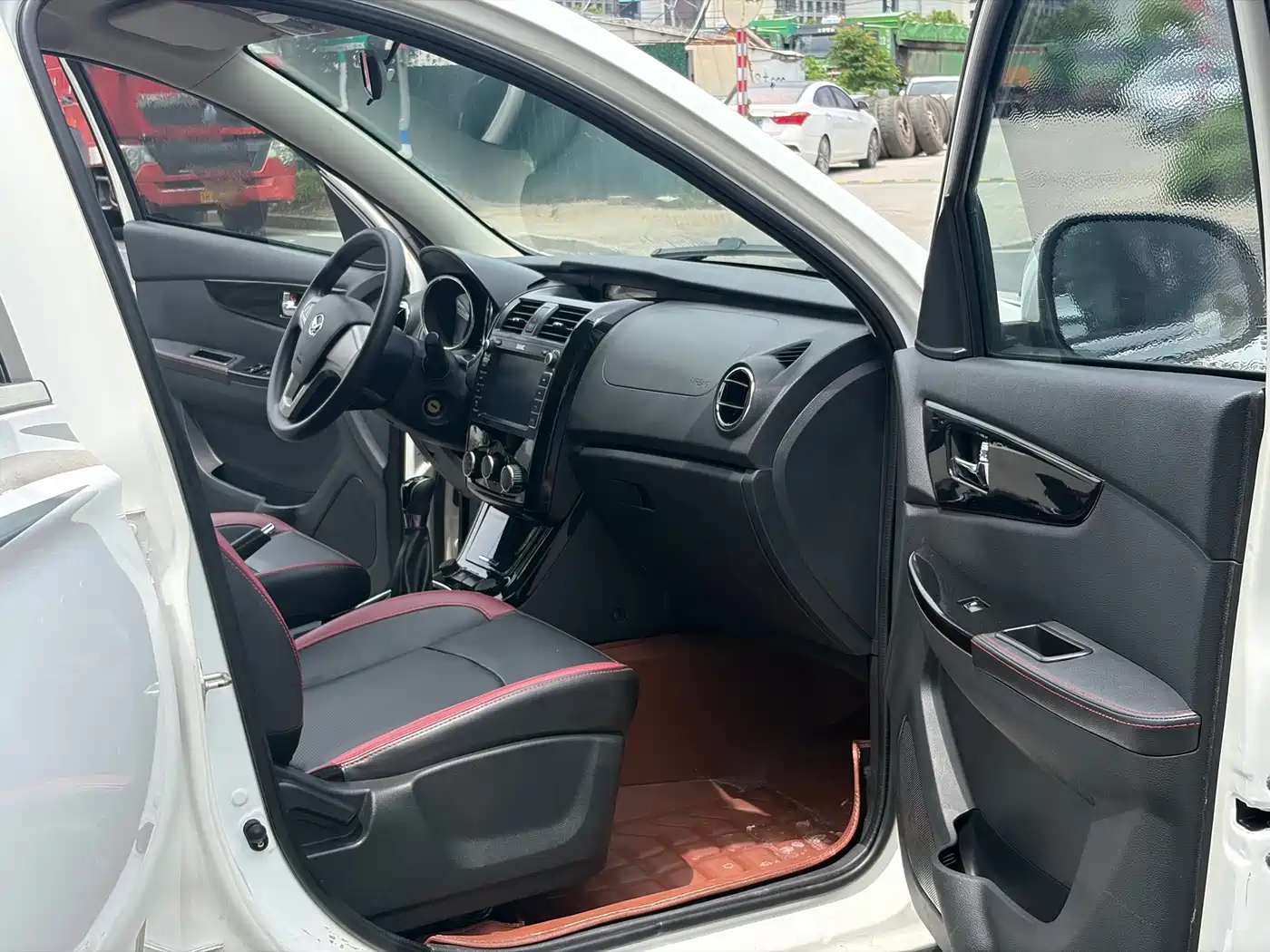 BAIC Huansu S3 2017 2016 1.5L Manual Base China V