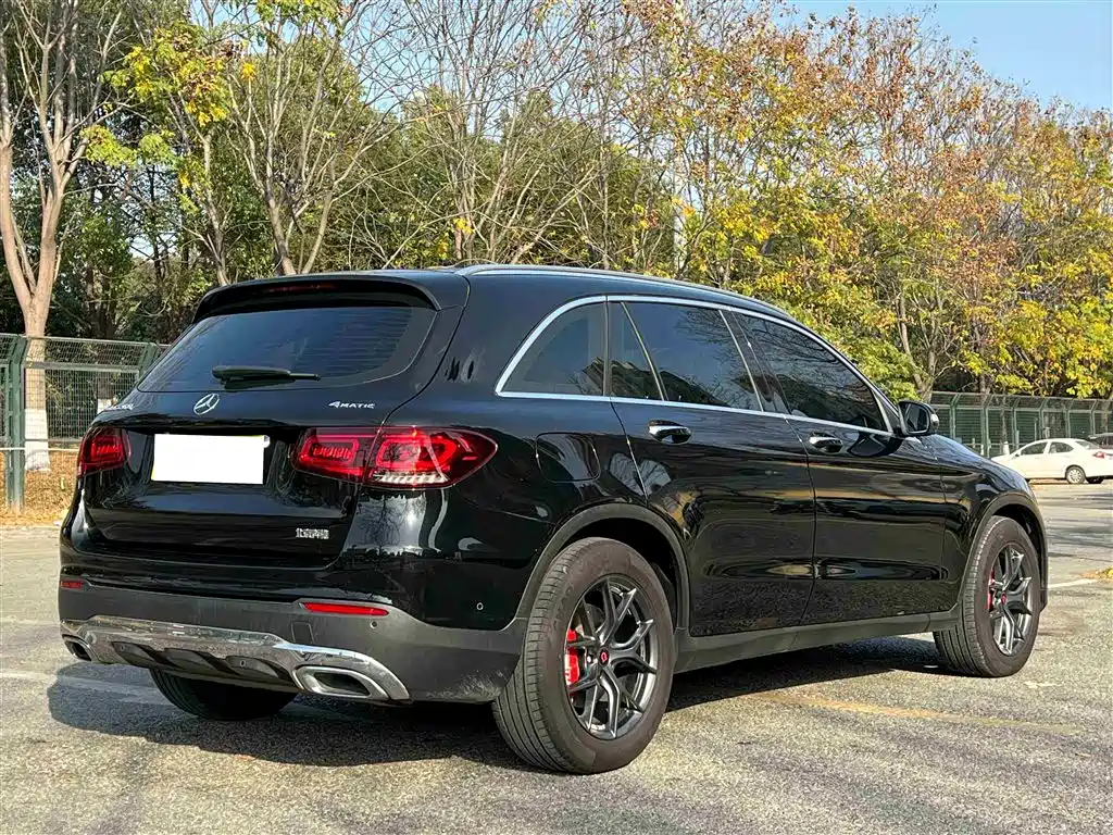 Mercedes-Benz GLC 2020 Facelift GLC 260 L 4MATIC Dynamic фото 12