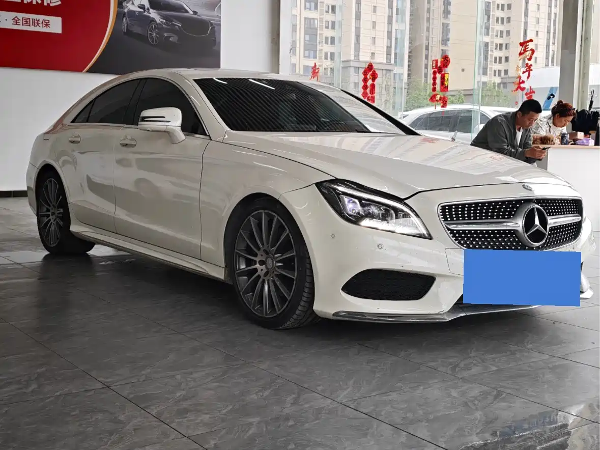 MERCEDES-BENZ CLS