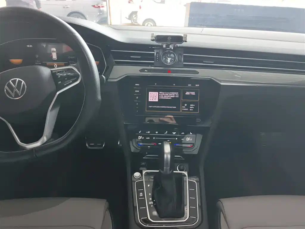 Volkswagen Magotan 2023 2 Million Units Anniversary Edition 330TSI DSG Leading Type фото 9