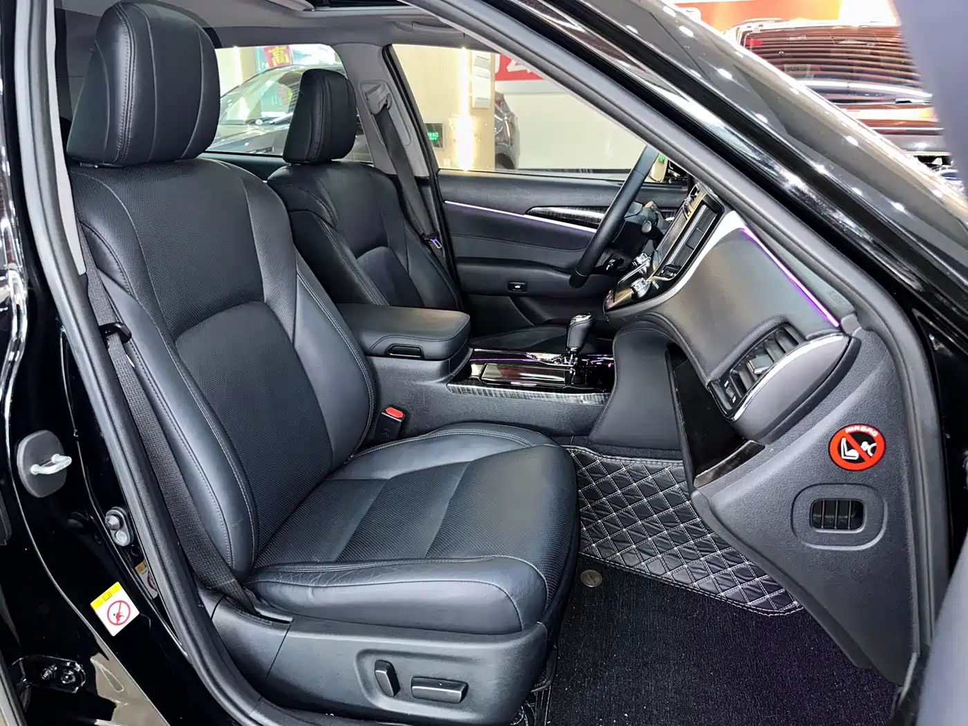 Toyota Crown 2015 2.0T Fashion фото 13
