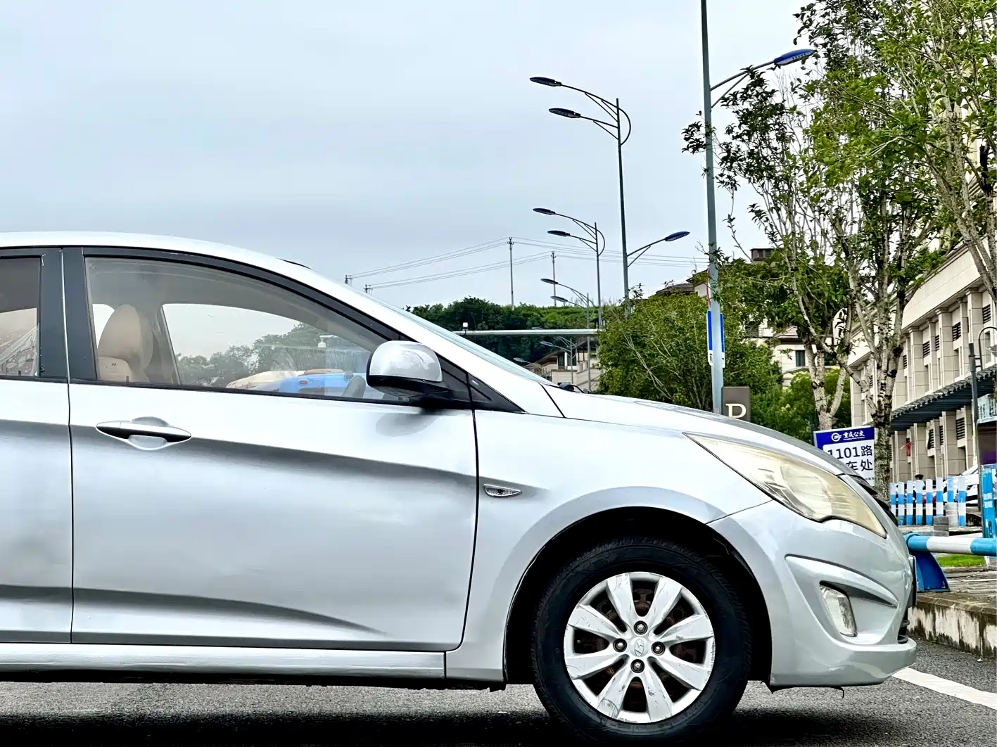 صورة 12 - Hyundai Verna