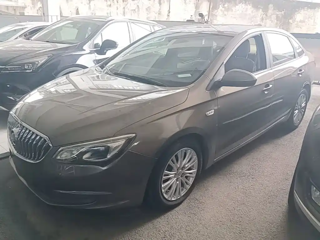 Фото 1 - Buick Excelle