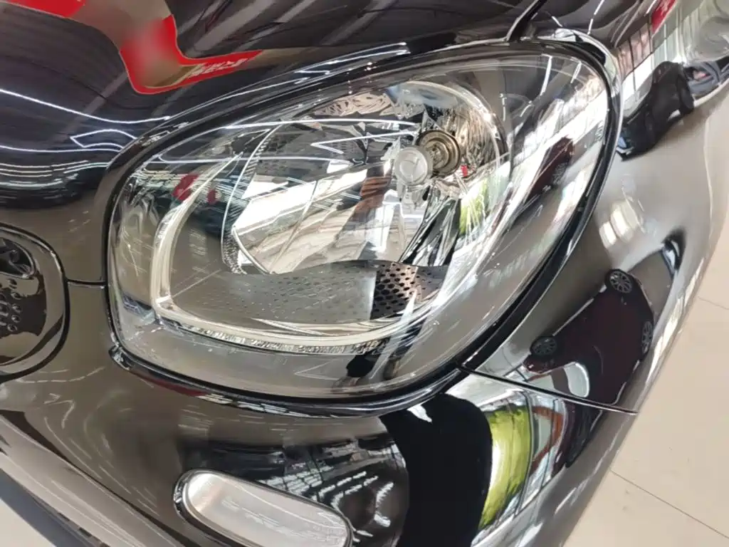 smart forfour 2018 2018 1.0L 52kW Passion Edition