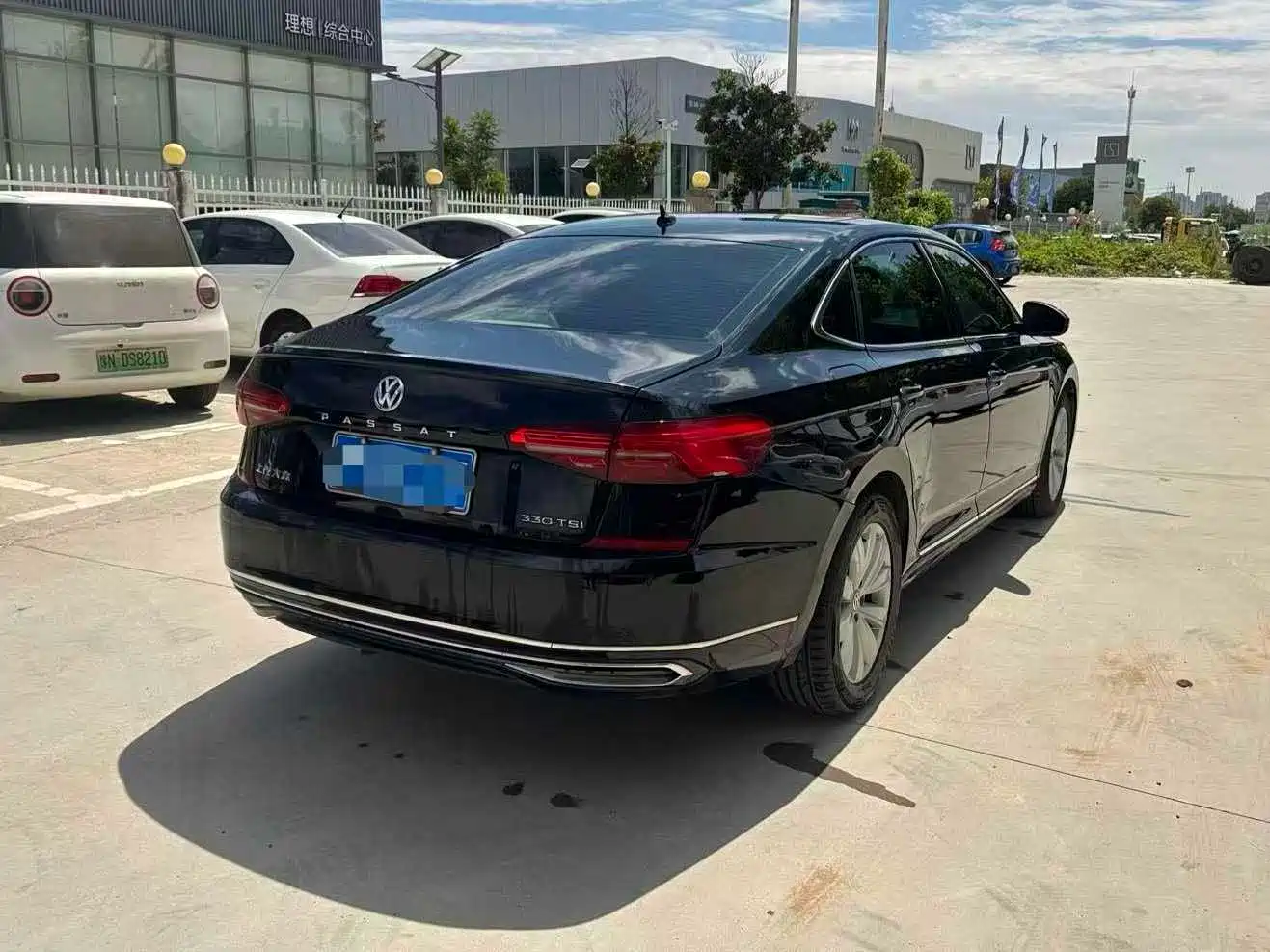 Photo 9 - Volkswagen Passat