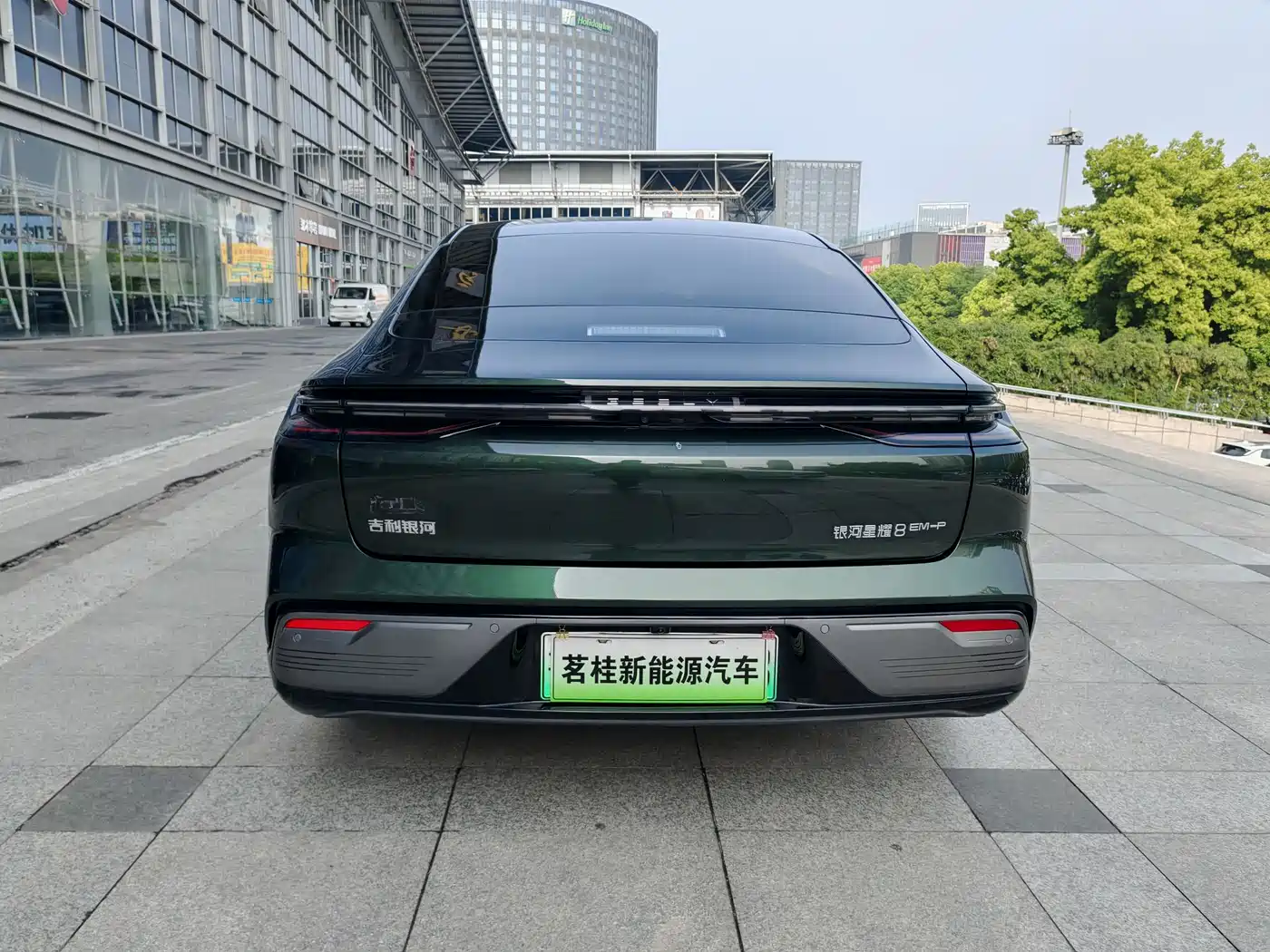 Geely Galaxy Galaxy Xingyao 8 2025 130km EM-P Starship Edition фото 4
