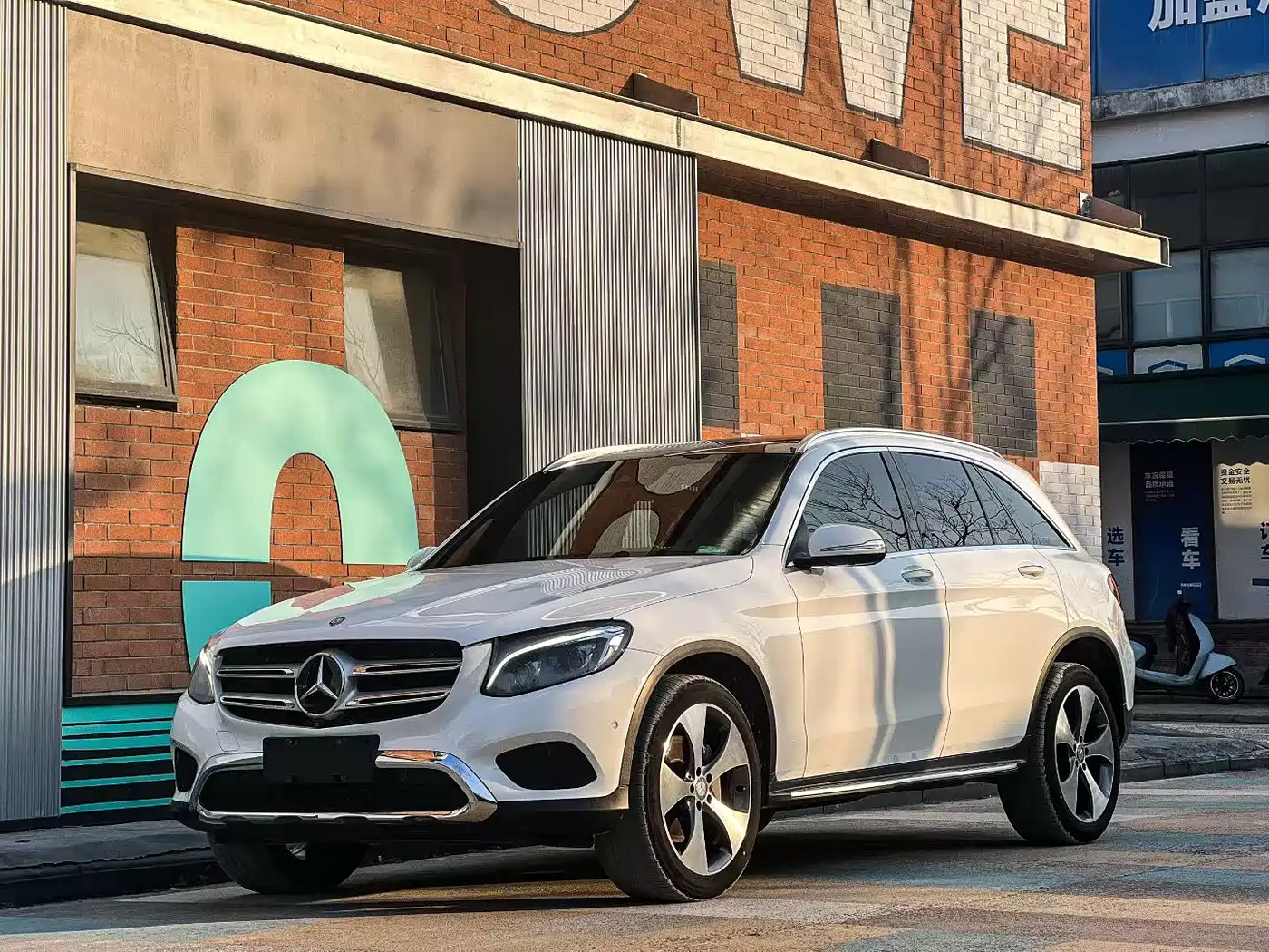 Mercedes-Benz GLC 2016 GLC 300 4MATIC Luxury