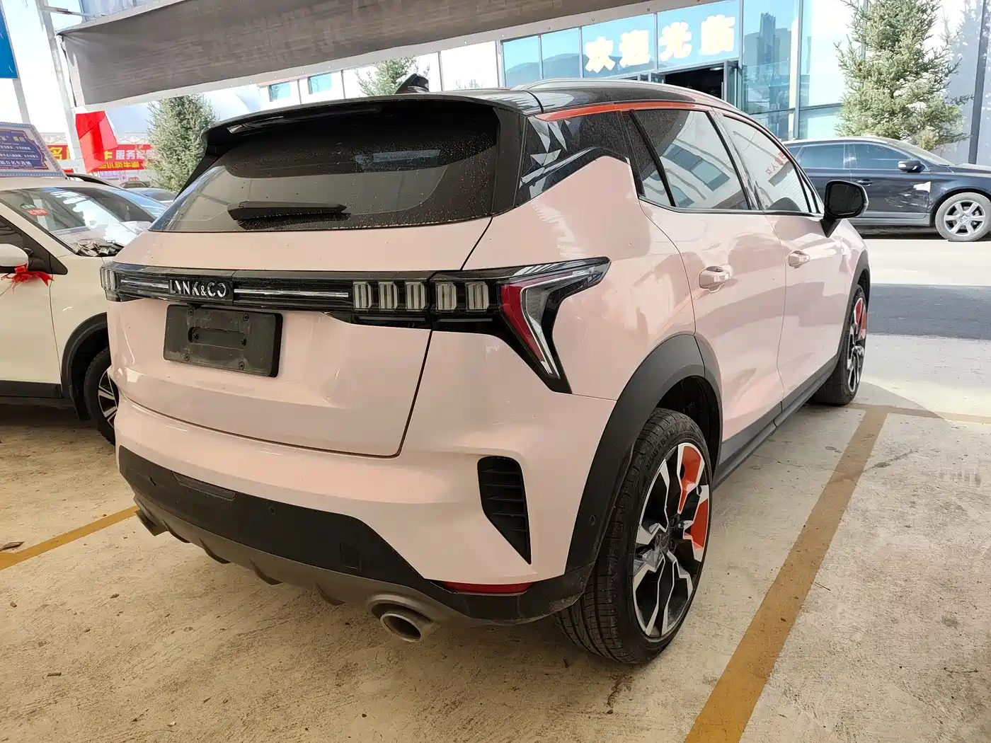 Lynk & Co 06 2020 1.5T Halo фото 10