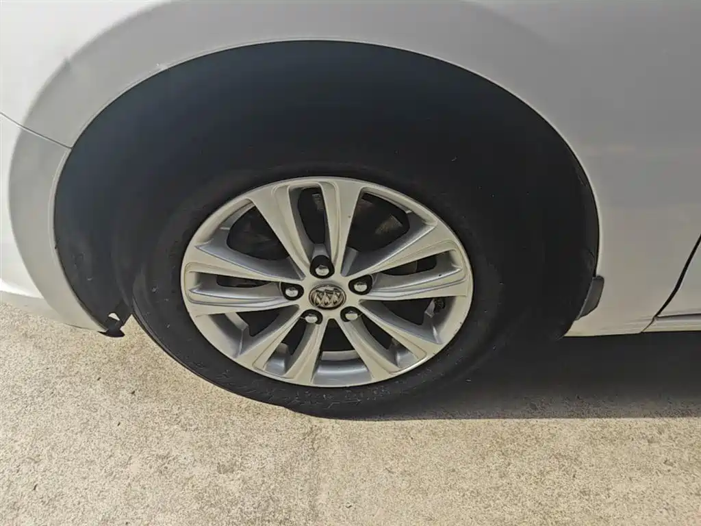 Buick Excelle 2017 15N Automatic Progressive фото 23