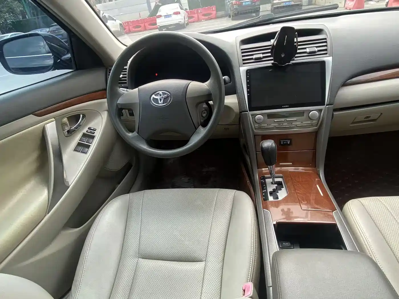 Toyota Camry 2013 200E Classic Elite Edition фото 18