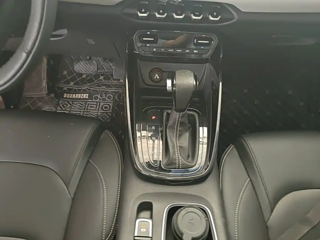 Baojun 530 2018 2018 Model 1.5T DCT Flagship (China V)