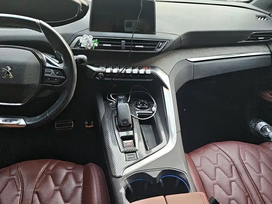 Photo 16 - Peugeot 4008