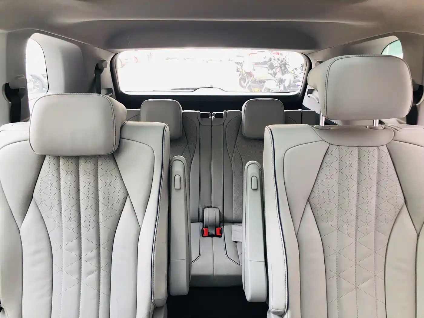 Volkswagen ID.6 X 2024 2023 Upgraded Powerful AWD Edition