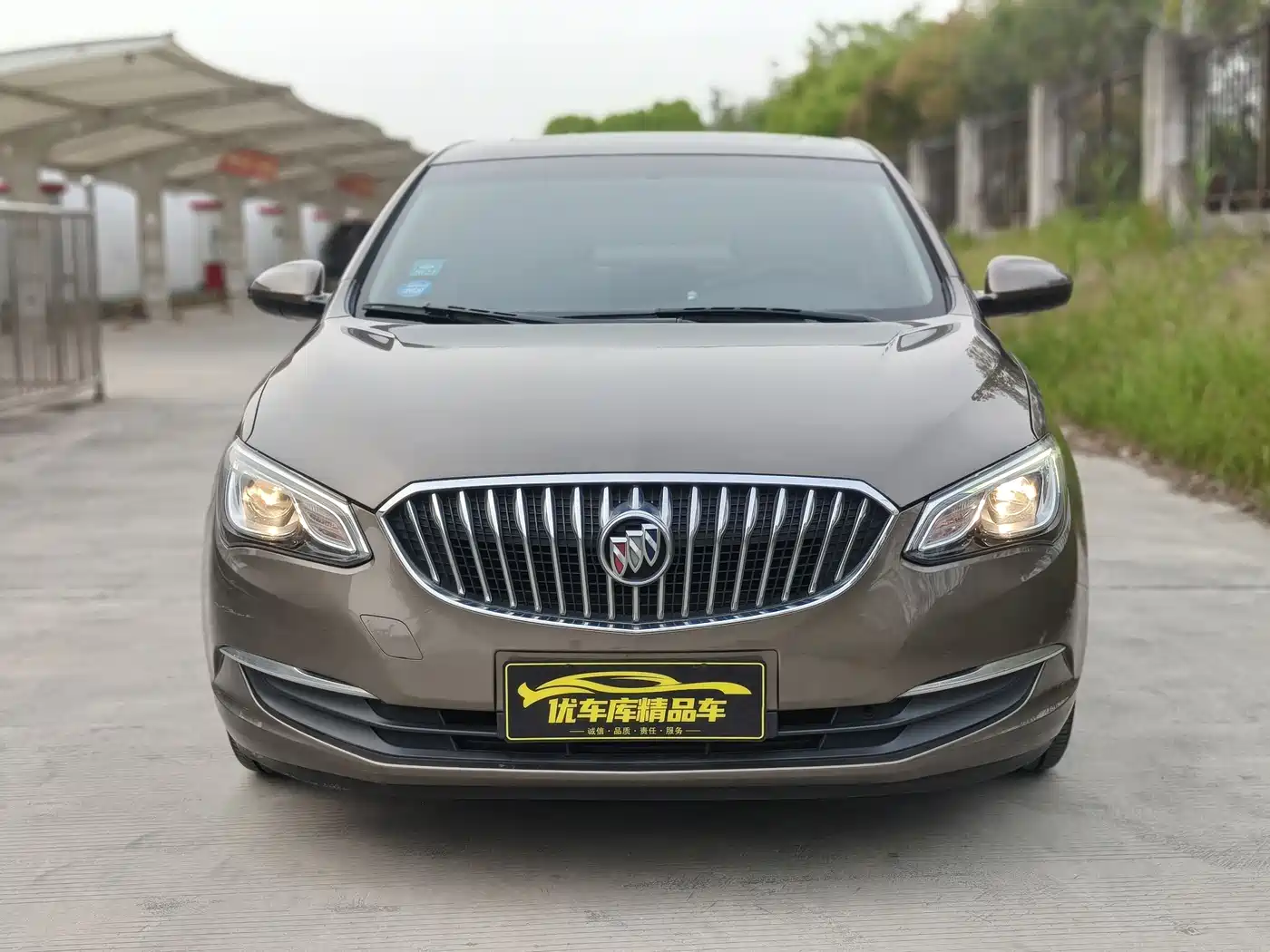 Buick Excelle 2017 15N Automatic Elite фото 2