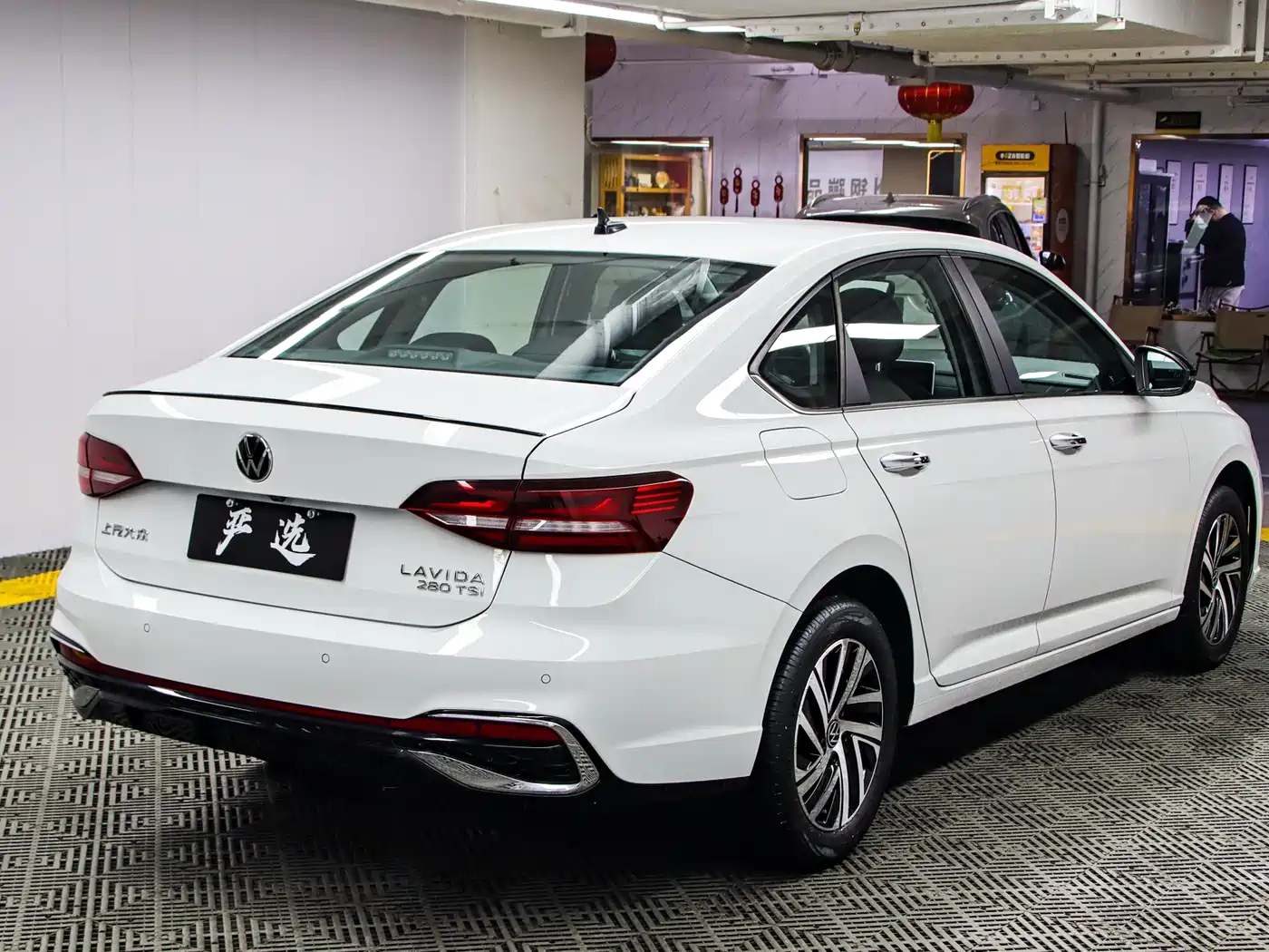 Volkswagen Lavida 2023 280TSI DSG Starlight Comfort Edition фото 22