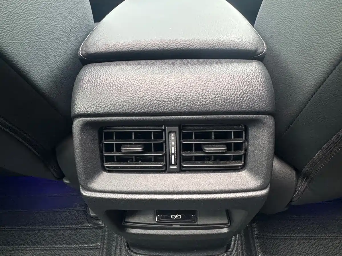 Honda Haoying 2024 2023 240TURBO 2WD Luxury 5-Seater