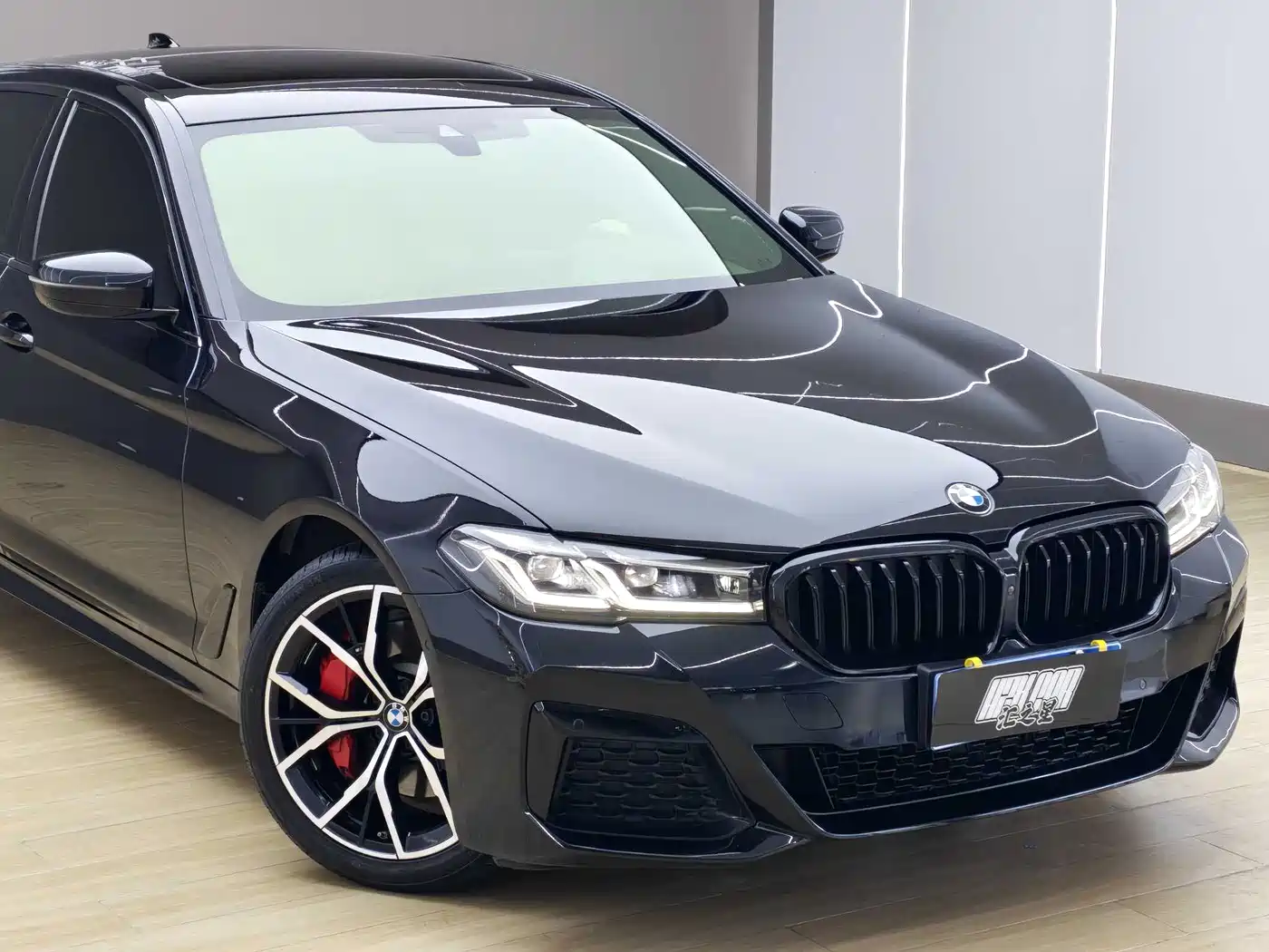 BMW 5 Series 2023 530Li Premium M Sport Package фото 7