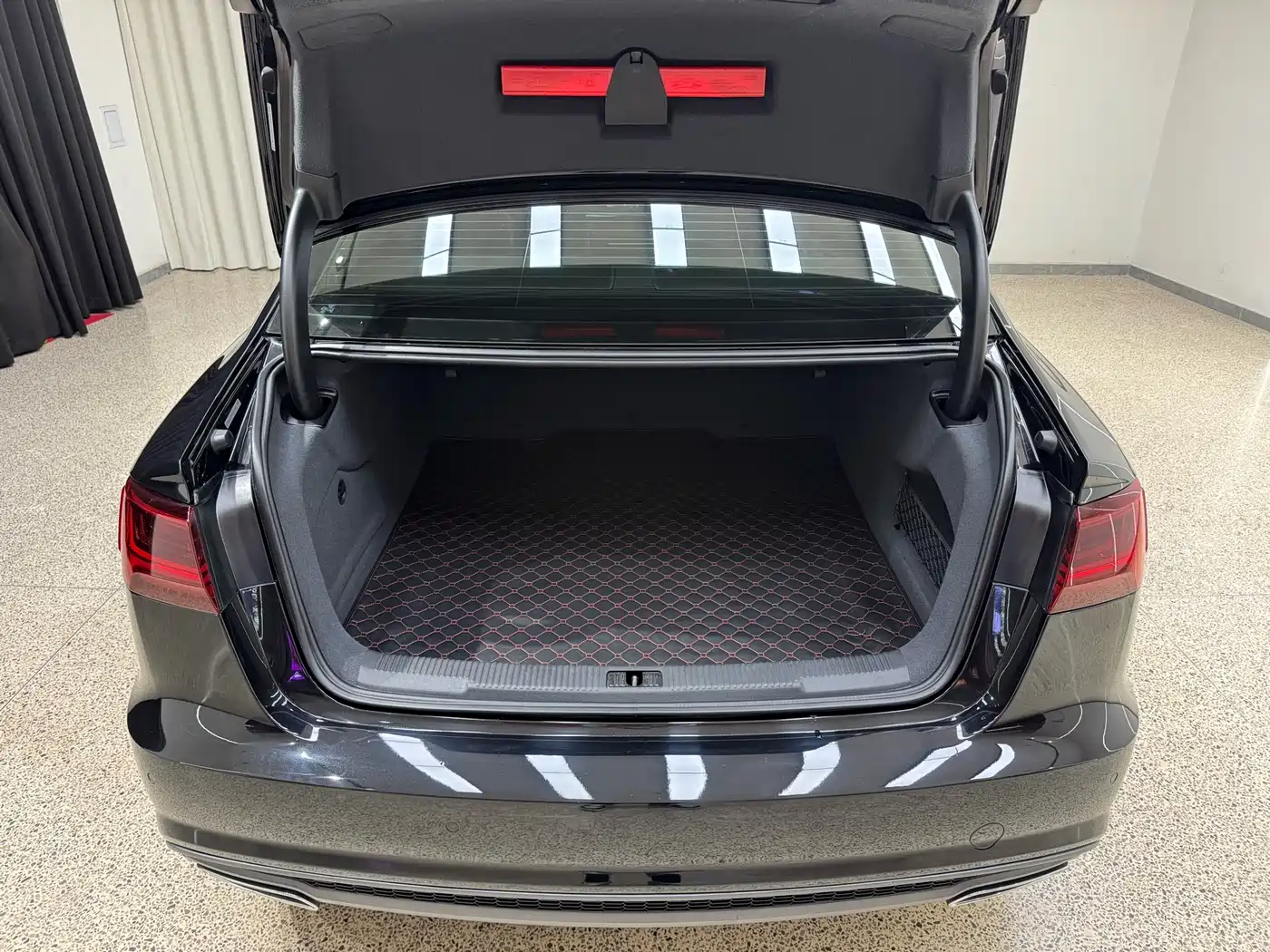 Audi A6L 2018 Model TFSI Collector's Edition фото 30