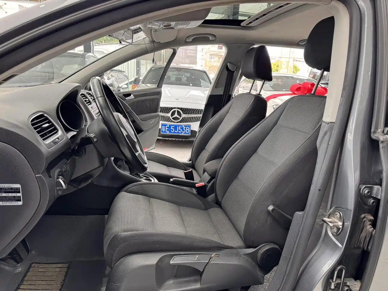 Volkswagen Golf 2012 1.4TSI Automatic Comfort фото 9