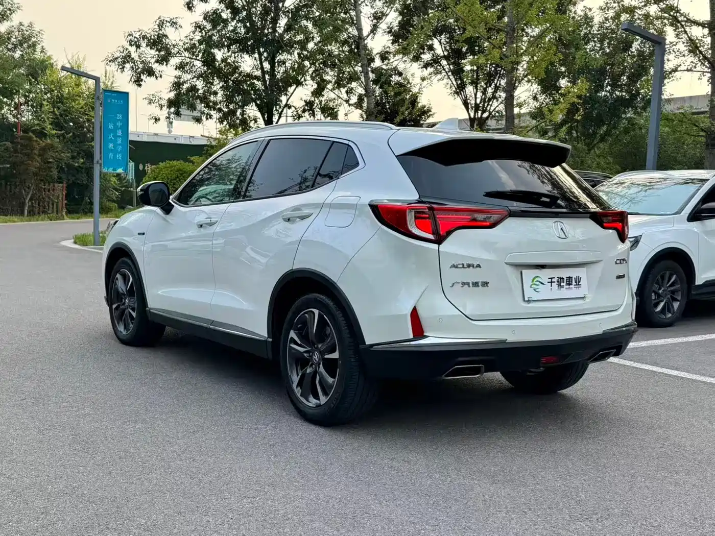 Acura CDX 2019 2018 2.0L 2WD Premium Hybrid
