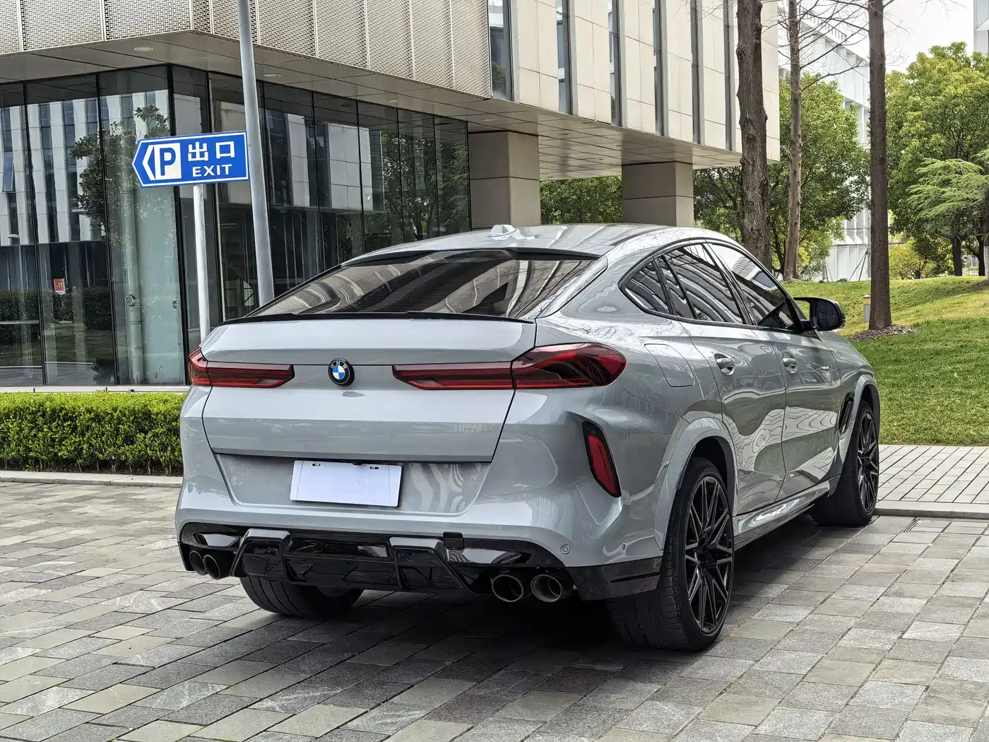 BMW X6 M 2023 Model X6 M Thunder Edition фото 50