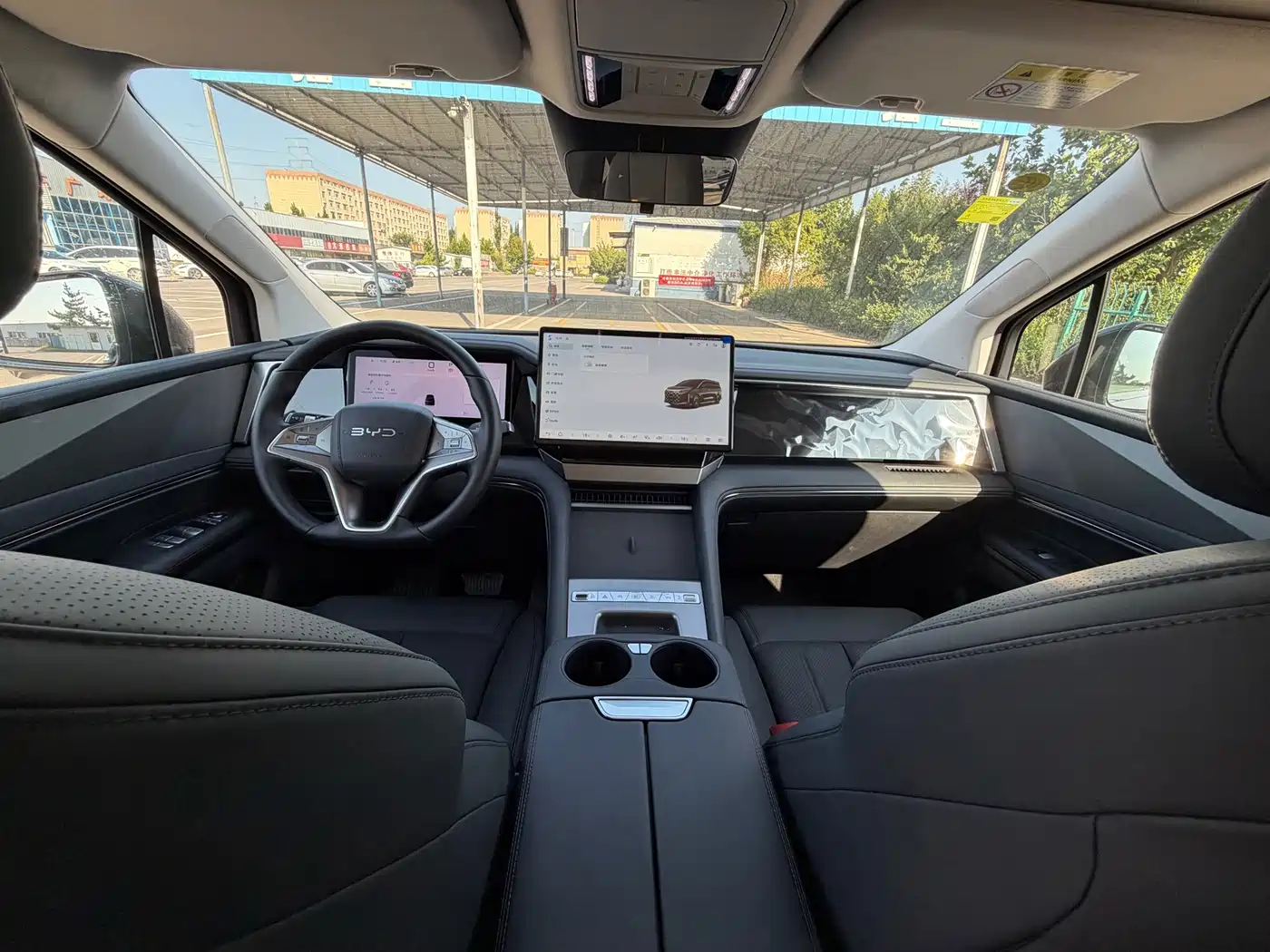 BYD M9 2026 2025 Model 1060 Pilot Edition