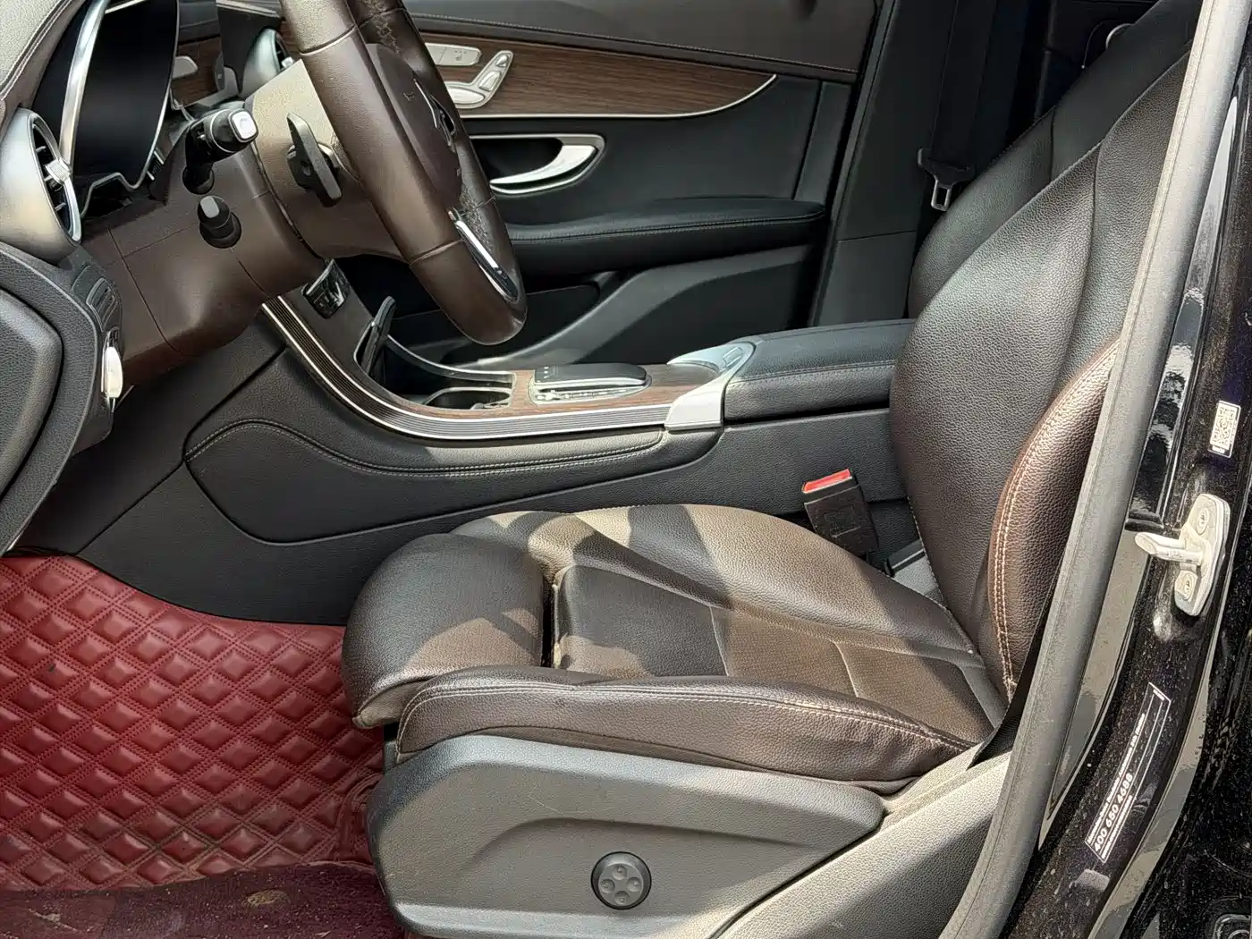 Mercedes-Benz GLC 2021 GLC 300 L 4MATIC Luxury фото 7