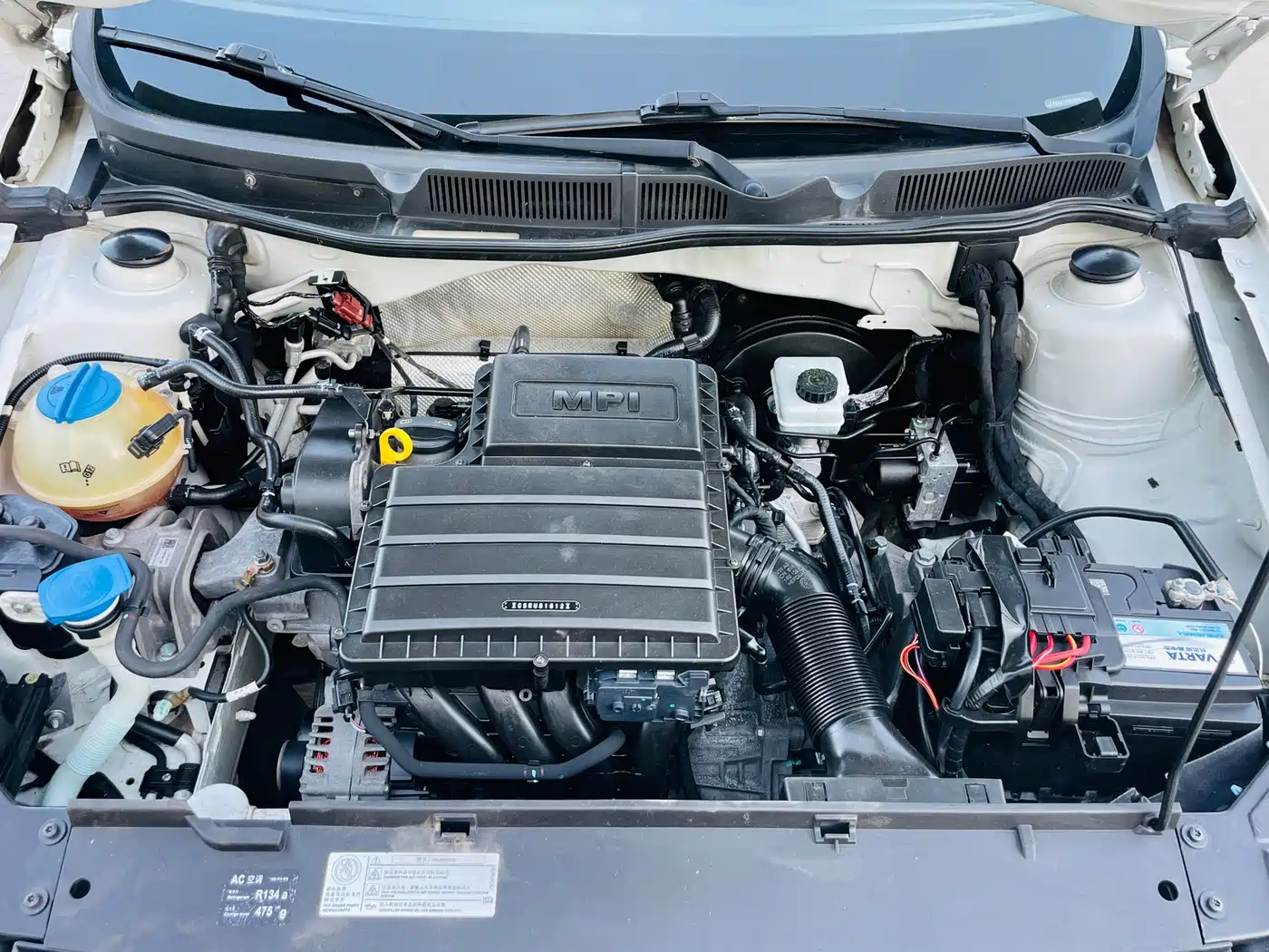 Volkswagen Bora 2017 1.6L Automatic Comfort фото 9