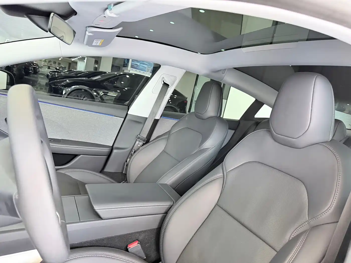 Tesla Model 3 2026 2025 Model Rear-Wheel Drive Edition
