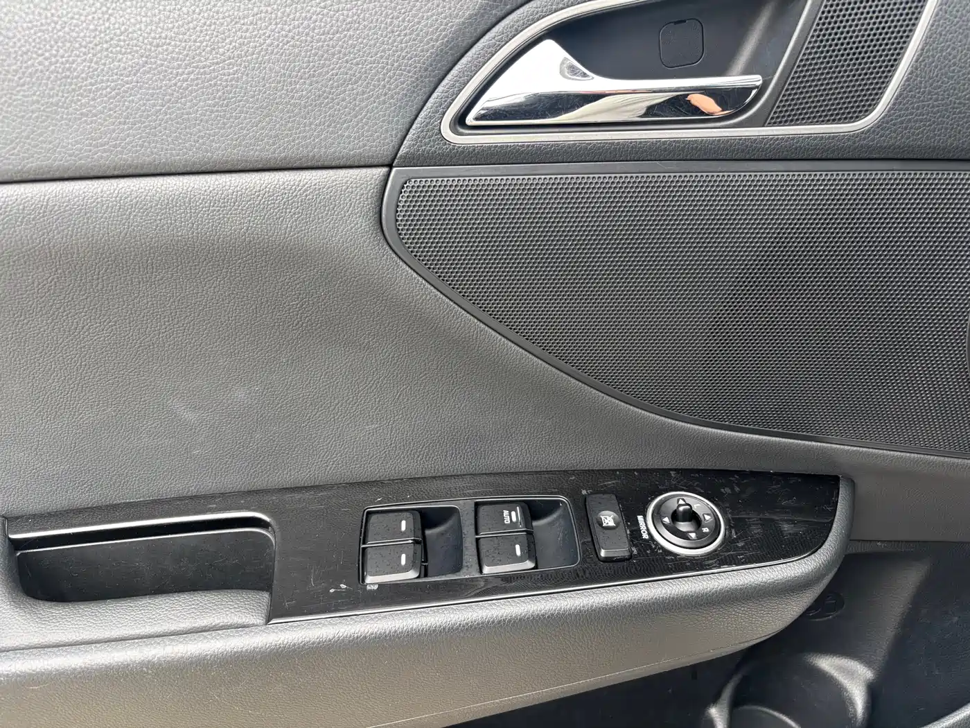 HYUNDAI NAME PICTURE