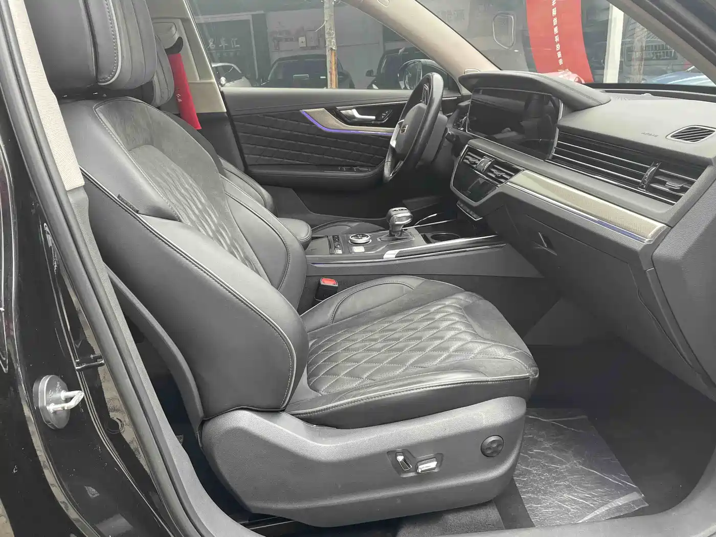 Hongqi HS5 2019 2.0T Smart Connect Enjoy 4WD Edition фото 11