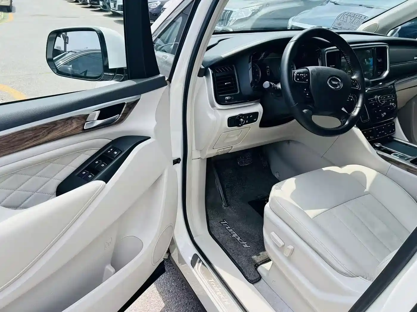 GAC Trumpchi M8 2018 2018 320T Premium Edition