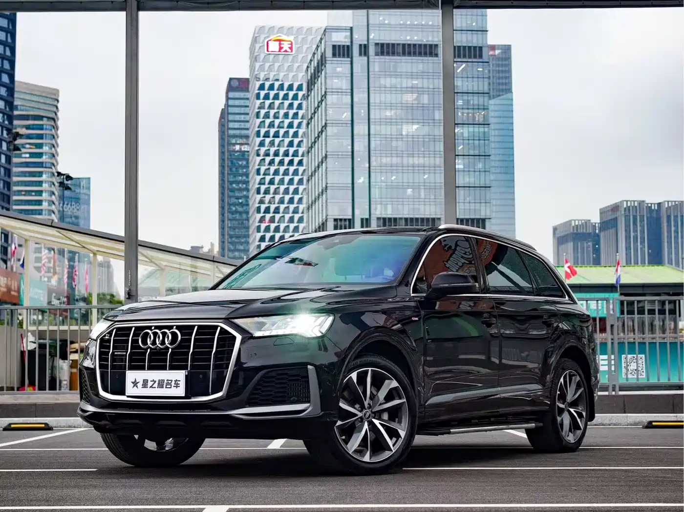 AUDI Q7