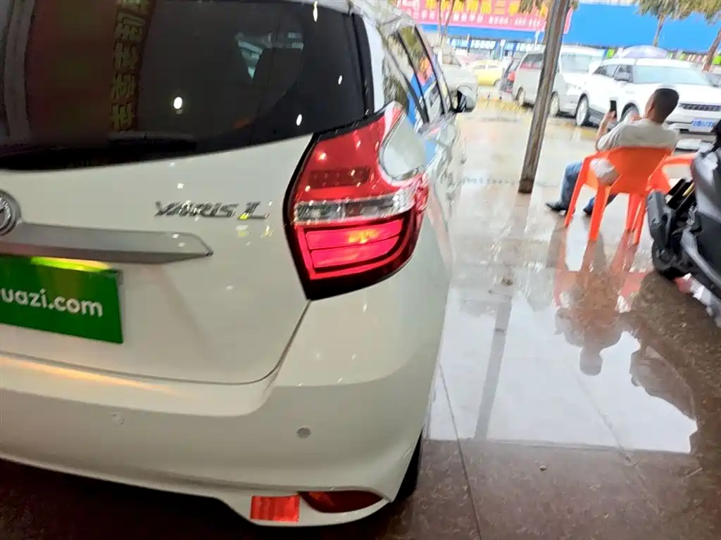 Toyota YARiS L Zhi Xuan 2019 1.5E CVT MeiDong Edition China VI фото 8