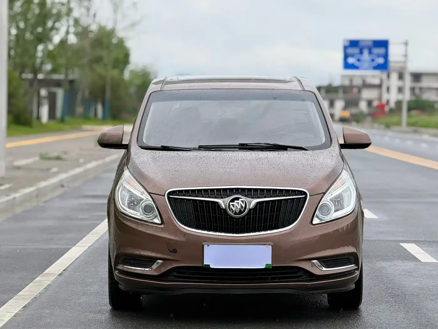 Buick GL8 2018 28T Luxury Model China VI фото 2