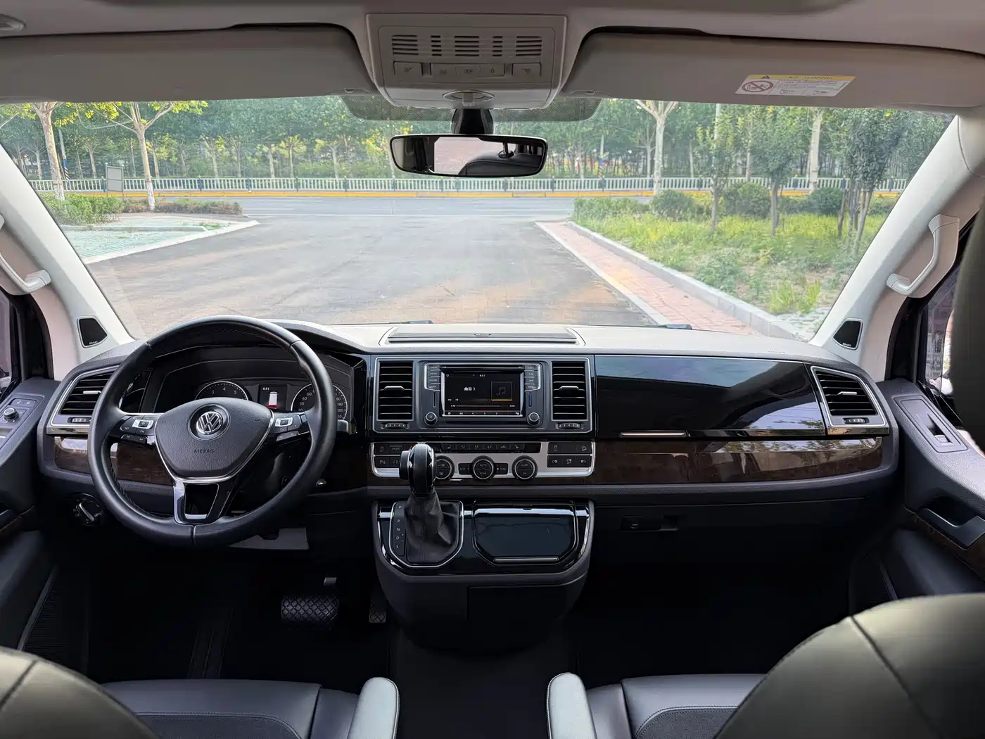 Volkswagen Multivan 2020 2019 2.0TSI 4WD Premium 7-seater