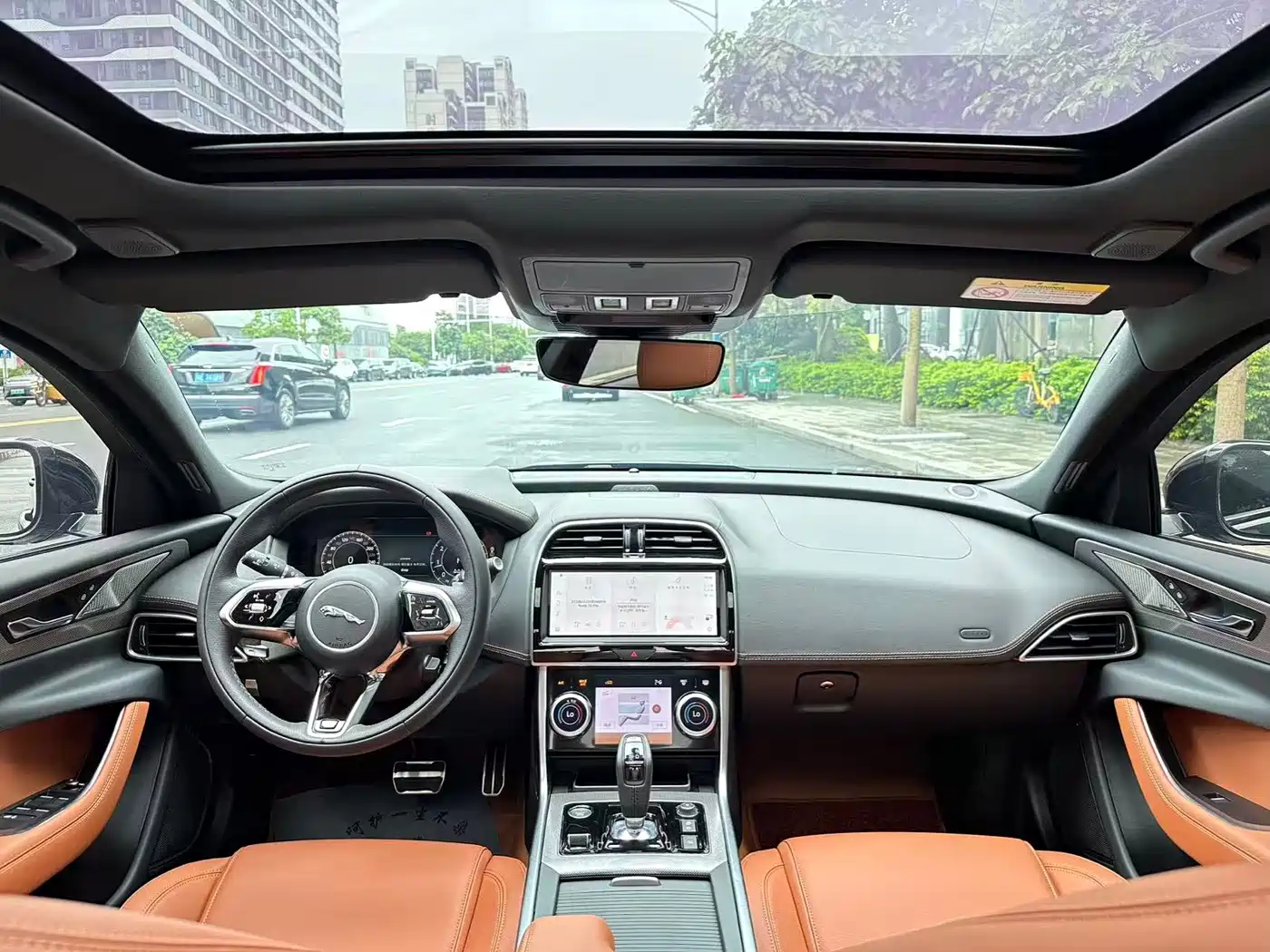 Jaguar XEL 2025 2025 2.0T 250PS R-DYNAMIC 90th Anniversary Edition