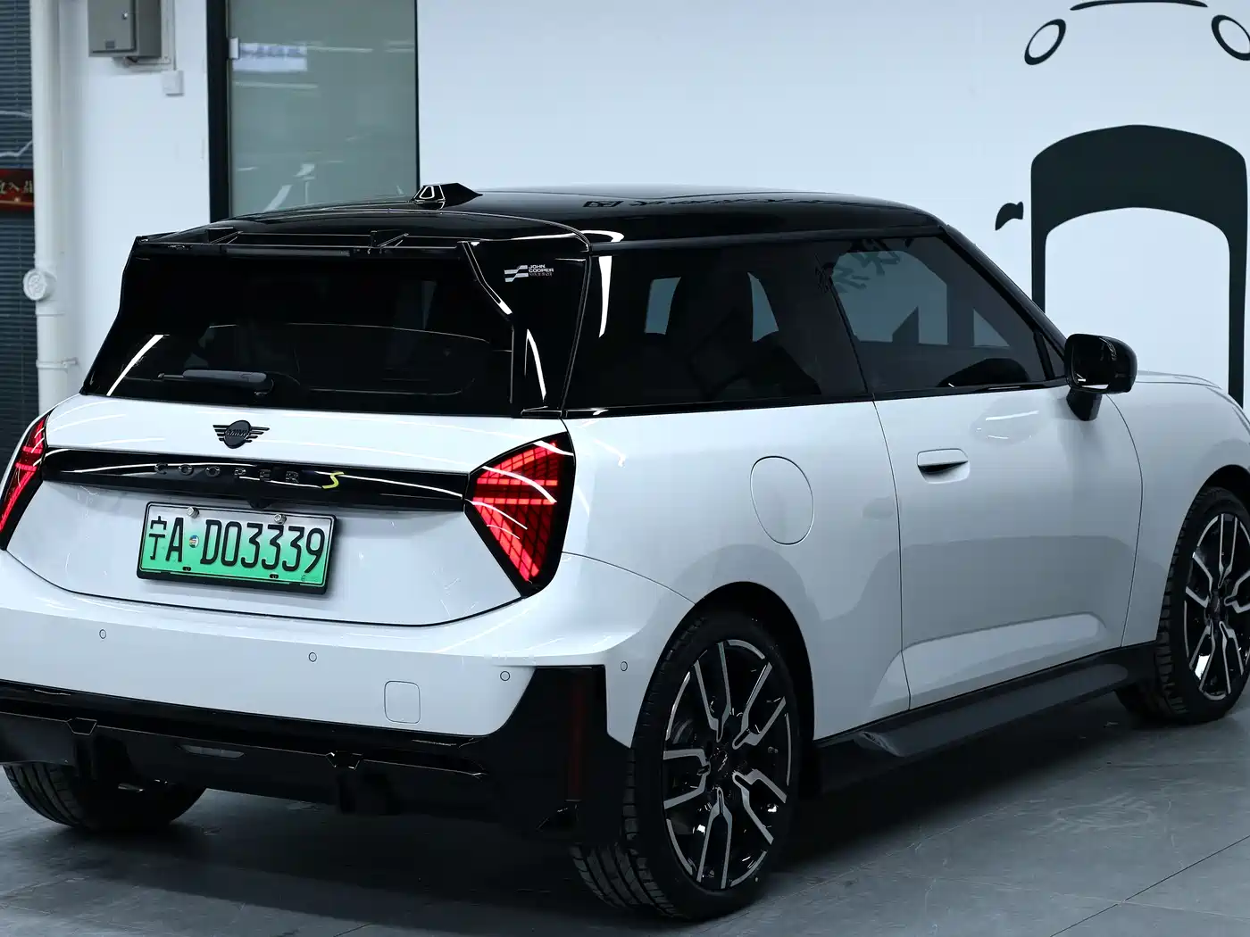 MINI ELECTRIC  COOPER