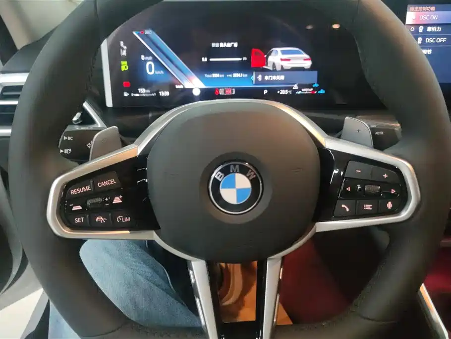 BMW 3 Series 2025 330Li Premium M Sport Night Edition фото 15