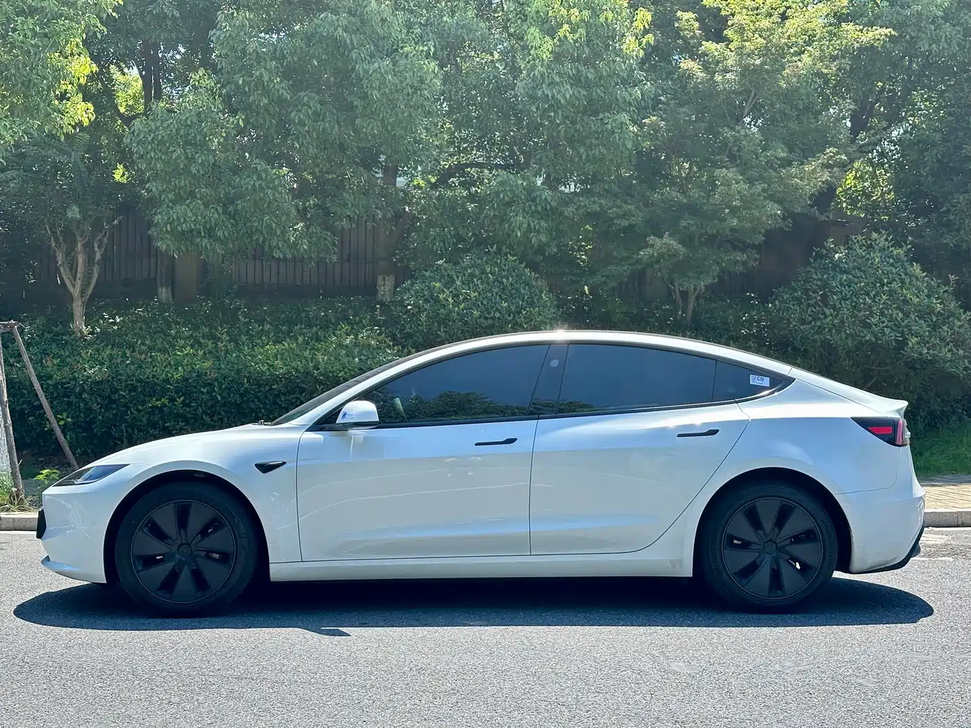 Tesla Model 3 2026 2025 Model Year Facelift Rear-Wheel Drive