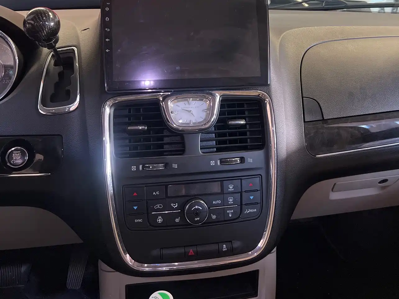 Chrysler Grand Voyager (Import) 2015 2014 3.6L Comfort Edition
