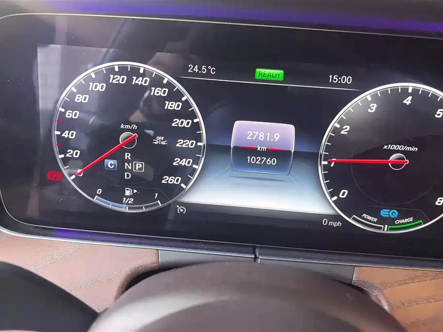 Mercedes-Benz E-Class 2020 E 260 L фото 14