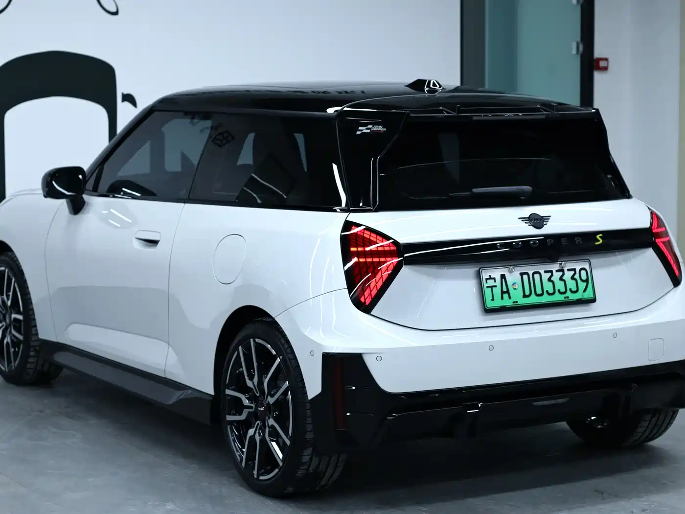 MINI ELECTRIC  COOPER